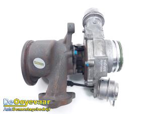 Gebruikte G-lader Volvo V40 (MV) 2.0 D2 16V Prijs € 179,99 Margeregeling aangeboden door Autodemontagebedrijf De Ooyevaar