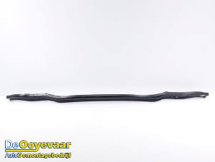 Gebruikte Bumperframe voor BMW i3 (I01) i3 120Ah Prijs € 39,99 Margeregeling aangeboden door Autodemontagebedrijf De Ooyevaar