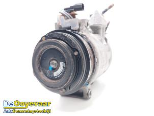 Gebruikte Pomp Airco Ford Transit Connect (PJ2) 1.6 TDCi 16V 75 Prijs € 119,99 Margeregeling aangeboden door Autodemontagebedrijf De Ooyevaar