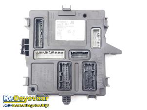 Gebruikte Bodycontrol Module Dacia Jogger 1.6 Hybrid 140 16V Prijs € 39,99 Margeregeling aangeboden door Autodemontagebedrijf De Ooyevaar