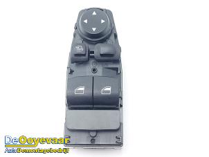 Gebruikte Ruit schakelaar elektrisch BMW i3 (I01) i3 120Ah Prijs € 49,99 Margeregeling aangeboden door Autodemontagebedrijf De Ooyevaar