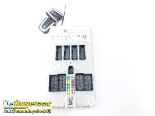 Gebruikte Computer Body Control BMW i3 (I01) i3 120Ah Prijs € 149,99 Margeregeling aangeboden door Autodemontagebedrijf De Ooyevaar