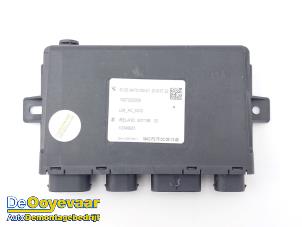 Gebruikte Accu controle module BMW i3 (I01) i3 120Ah Prijs € 349,99 Margeregeling aangeboden door Autodemontagebedrijf De Ooyevaar