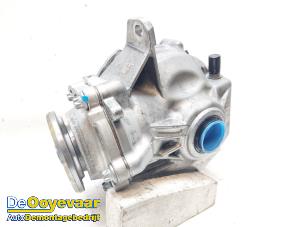 Gebruikte Cardanklok voor Mercedes C (W205) C-300 e 2.0 16V 4-Matic Prijs € 499,99 Margeregeling aangeboden door Autodemontagebedrijf De Ooyevaar