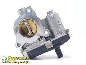 Gebruikte Gasklephuis Opel Astra K Sports Tourer 1.2 Turbo 12V Prijs € 39,99 Margeregeling aangeboden door Autodemontagebedrijf De Ooyevaar