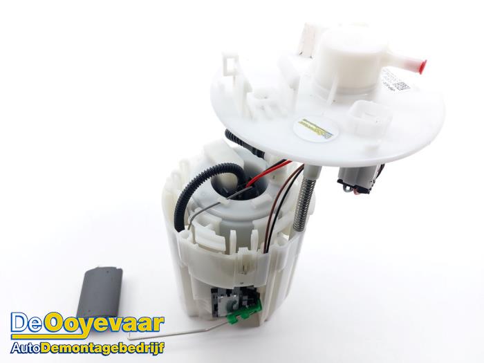 Gebruikte Tank element Pomp Kia Stonic (YB) 1.0i T-GDi 12V Eco-Dynamics+ Prijs € 39,99 Margeregeling aangeboden door Autodemontagebedrijf De Ooyevaar