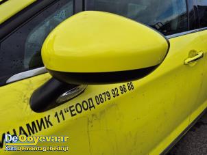 Gebruikte Buitenspiegel links Citroen C5 III Tourer (RW) 2.0 HDiF 16V 160 Prijs € 249,99 Margeregeling aangeboden door Autodemontagebedrijf De Ooyevaar