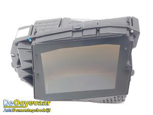 Gebruikte Head-up display Volvo XC60 II (UZ) 2.0 T8 16V Recharge, Twin Engine AWD Prijs € 299,99 Margeregeling aangeboden door Autodemontagebedrijf De Ooyevaar