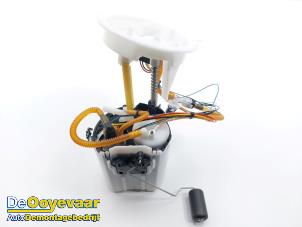 Gebruikte Tank element Pomp Volvo XC60 II (UZ) 2.0 T8 16V Recharge, Twin Engine AWD Prijs € 165,00 Margeregeling aangeboden door Autodemontagebedrijf De Ooyevaar