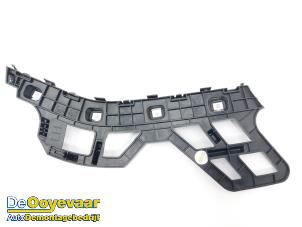 Gebruikte Bumpersteun links-achter Kia Proceed (CD) 1.5 T-GDI 16V Prijs € 19,99 Margeregeling aangeboden door Autodemontagebedrijf De Ooyevaar