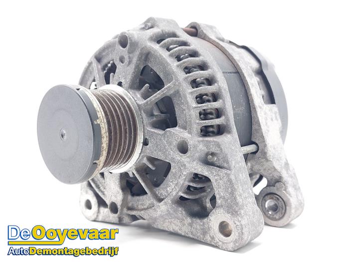 Gebruikte Dynamo Ford Focus 3 1.0 Ti-VCT EcoBoost 12V 100 Prijs € 15,00 Margeregeling aangeboden door Autodemontagebedrijf De Ooyevaar