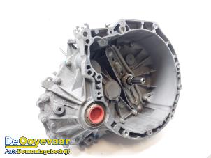 Gebruikte Versnellingsbak Mini Countryman (R60) 1.6 16V One Prijs € 299,99 Margeregeling aangeboden door Autodemontagebedrijf De Ooyevaar