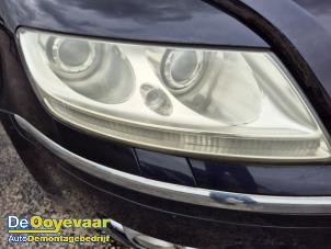 Gebruikte Koplamp rechts Volkswagen Phaeton (3D) 6.0 W12 48V 4Motion Lang Prijs € 275,00 Margeregeling aangeboden door Autodemontagebedrijf De Ooyevaar
