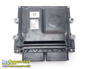 Gebruikte Computer Motormanagement Volvo XC40 (XZ) 2.0 D3 16V Prijs € 119,99 Margeregeling aangeboden door Autodemontagebedrijf De Ooyevaar