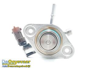 Gebruikte Hogedrukpomp Lynk &amp; Co 01 1.5 PHEV Prijs € 149,99 Margeregeling aangeboden door Autodemontagebedrijf De Ooyevaar