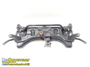 Gebruikte Subframe Peugeot 108 1.0 12V Prijs € 59,99 Margeregeling aangeboden door Autodemontagebedrijf De Ooyevaar