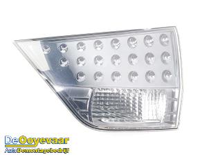 Gebruikte Achterlicht rechts Mitsubishi Outlander (CW) 2.2 DI-D 16V 4x4 Prijs € 75,00 Margeregeling aangeboden door Autodemontagebedrijf De Ooyevaar