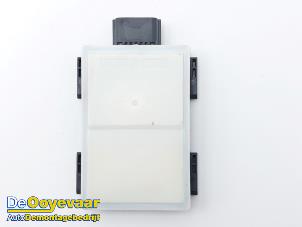 Gebruikte Radar sensor Landrover Range Rover Sport (LW) 3.0 SDV6 Prijs € 189,99 Margeregeling aangeboden door Autodemontagebedrijf De Ooyevaar