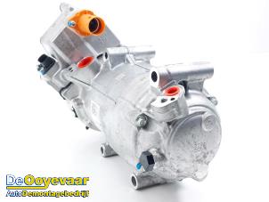 Gebruikte Aircopomp Landrover Range Rover Sport (L1) 3.0 V6 P460e Prijs € 499,99 Margeregeling aangeboden door Autodemontagebedrijf De Ooyevaar