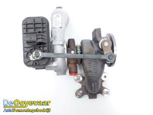 Gebruikte G-lader Volkswagen T-Cross 1.5 TSI 16V Prijs € 69,99 Margeregeling aangeboden door Autodemontagebedrijf De Ooyevaar