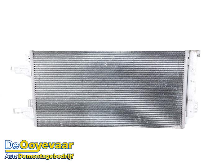 Gebruikte Airco Condensor Fiat Ducato (250) 2.2 D 120 Multijet 3 Prijs € 125,00 Margeregeling aangeboden door Autodemontagebedrijf De Ooyevaar