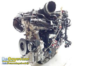 Gebruikte Motor Landrover Range Rover Sport (L1) 3.0 V6 P460e Prijs op aanvraag aangeboden door Autodemontagebedrijf De Ooyevaar