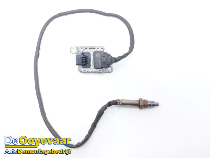 Gebruikte Nox sensor Iveco New Daily VI 33S14, 35C14, 35S14 Prijs € 199,99 Margeregeling aangeboden door Autodemontagebedrijf De Ooyevaar