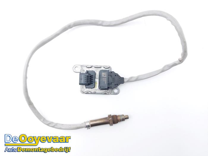 Gebruikte Nox sensor Iveco New Daily VI 33S14, 35C14, 35S14 Prijs € 135,00 Margeregeling aangeboden door Autodemontagebedrijf De Ooyevaar