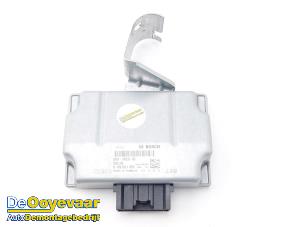 Gebruikte Spanningsregelaar Ford Focus 3 1.0 Ti-VCT EcoBoost 12V 125 Prijs € 9,99 Margeregeling aangeboden door Autodemontagebedrijf De Ooyevaar