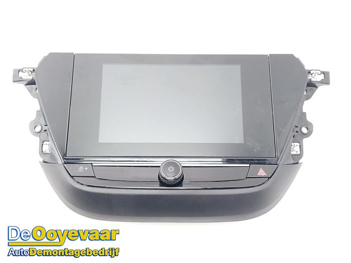 Gebruikte Display Multi Media regelunit Opel Corsa F (UB/UH/UP) Electric, Corsa-e 50kWh Prijs € 139,99 Margeregeling aangeboden door Autodemontagebedrijf De Ooyevaar