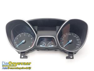 Gebruikte Cockpit Ford Focus 3 1.0 Ti-VCT EcoBoost 12V 125 Prijs € 119,99 Margeregeling aangeboden door Autodemontagebedrijf De Ooyevaar