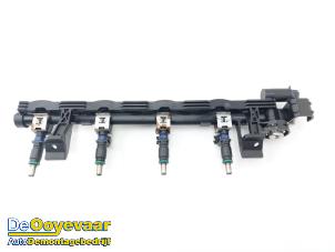 Gebruikte Injector brug Ford Ka+ 1.2 Ti-VCT Prijs € 149,99 Margeregeling aangeboden door Autodemontagebedrijf De Ooyevaar