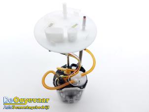 Gebruikte Tank element Pomp Landrover Range Rover Sport (L1) 3.0 V6 P460e Prijs € 169,99 Margeregeling aangeboden door Autodemontagebedrijf De Ooyevaar