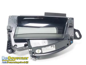 Gebruikte Head-up display Toyota Yaris Cross (PB1/PJ1) 1.5 12V Hybrid 130 Prijs € 499,99 Margeregeling aangeboden door Autodemontagebedrijf De Ooyevaar