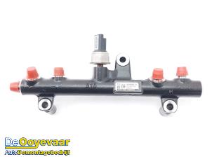 Gebruikte Verstuiver brug Ford Kuga II (DM2) 2.0 TDCi 16V 163 4x4 Prijs € 29,99 Margeregeling aangeboden door Autodemontagebedrijf De Ooyevaar