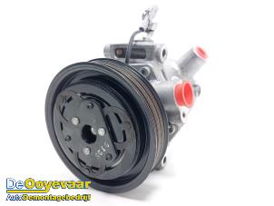 Gebruikte Aircopomp Mitsubishi Space Star (A0) 1.2 12V Prijs € 125,00 Margeregeling aangeboden door Autodemontagebedrijf De Ooyevaar