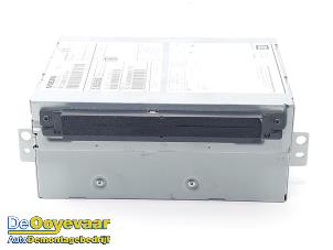 Gebruikte Regelunit Multi Media Volvo V40 (MV) 2.0 D4 16V Prijs € 39,99 Margeregeling aangeboden door Autodemontagebedrijf De Ooyevaar