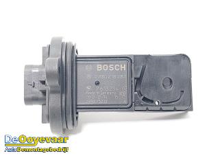 Gebruikte Luchtmassameter BMW 6 serie (F13) 650i xDrive V8 32V Prijs € 59,99 Margeregeling aangeboden door Autodemontagebedrijf De Ooyevaar