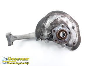 Gebruikte Fusee rechts-voor Audi A6 Avant (C8) 2.0 40 TDI Mild Hybrid Prijs € 249,99 Margeregeling aangeboden door Autodemontagebedrijf De Ooyevaar