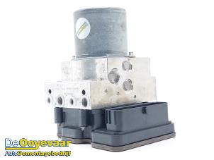 Gebruikte ABS Pomp Audi A6 Avant (C8) 2.0 40 TDI Mild Hybrid Prijs € 399,99 Margeregeling aangeboden door Autodemontagebedrijf De Ooyevaar