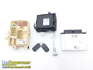 Gebruikte Kontaktslot + computer Kia Sportage (NQ5E) 1.6 T-GDi Hybrid 16V Prijs € 399,99 Margeregeling aangeboden door Autodemontagebedrijf De Ooyevaar