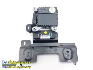 Gebruikte Radar sensor Opel Corsa F (UB/UH/UP) Electric Long Range 51kWh Prijs € 349,99 Margeregeling aangeboden door Autodemontagebedrijf De Ooyevaar