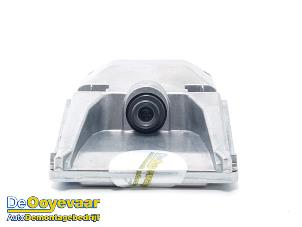 Gebruikte Camera voorzijde Opel Corsa F (UB/UH/UP) Electric Long Range 51kWh Prijs € 99,99 Margeregeling aangeboden door Autodemontagebedrijf De Ooyevaar