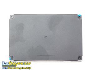 Gebruikte Wireless charger Opel Corsa F (UB/UH/UP) Electric Long Range 51kWh Prijs € 119,99 Margeregeling aangeboden door Autodemontagebedrijf De Ooyevaar