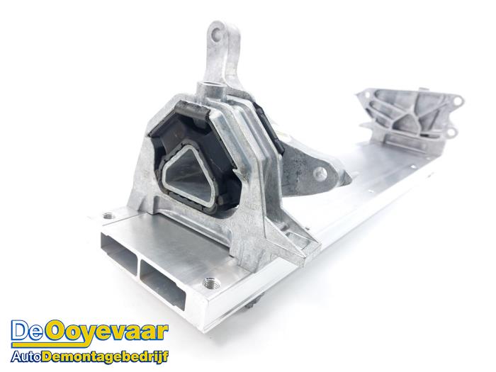 Subframe van een Opel Corsa F (UB/UH/UP) Electric Long Range 51kWh 2025