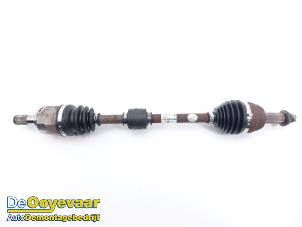 Gebruikte Steekas links-voor Hyundai i30 Wagon (PDEF5) 1.0 T-GDI 12V Hybrid 48V Prijs € 75,00 Margeregeling aangeboden door Autodemontagebedrijf De Ooyevaar