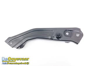 Gebruikte Frontdeel steun Skoda Kamiq 1.0 TSI 12V Prijs € 19,99 Margeregeling aangeboden door Autodemontagebedrijf De Ooyevaar