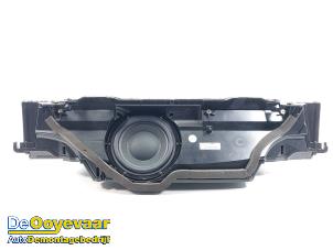 Gebruikte Subwoofer Porsche Panamera (970) 3.0 V6 24V S E-Hybrid Prijs € 249,99 Margeregeling aangeboden door Autodemontagebedrijf De Ooyevaar