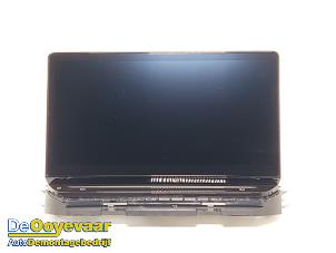 Gebruikte Display Multi Media regelunit Skoda Enyaq iV 85 Prijs € 599,99 Margeregeling aangeboden door Autodemontagebedrijf De Ooyevaar