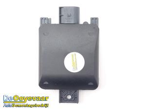 Gebruikte Radar sensor Skoda Enyaq iV 85 Prijs € 199,99 Margeregeling aangeboden door Autodemontagebedrijf De Ooyevaar